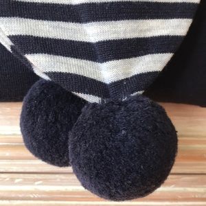 Cyrillus Scarf